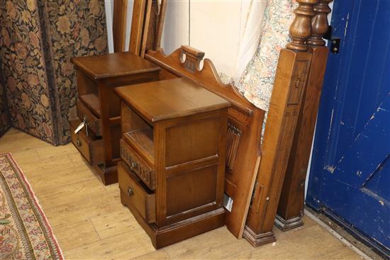 An oak four poster bed and a pair of bedside cabinets W.164cm and 46cm